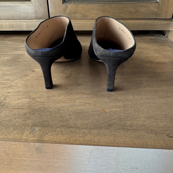 Stuart Weitzman Brown Suede Mules - Picture 4 of 7